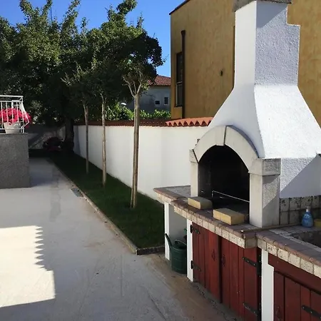 別荘 Casa Fabris With Pool