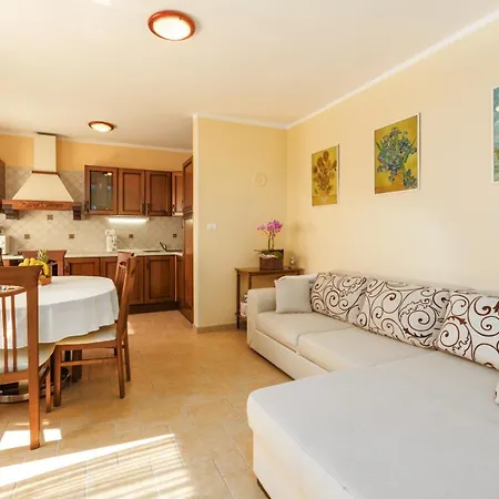 Casa Fabris With Pool Semesterbostad *