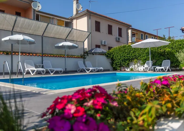 Casa Fabris With Pool Tatil Evi Umag