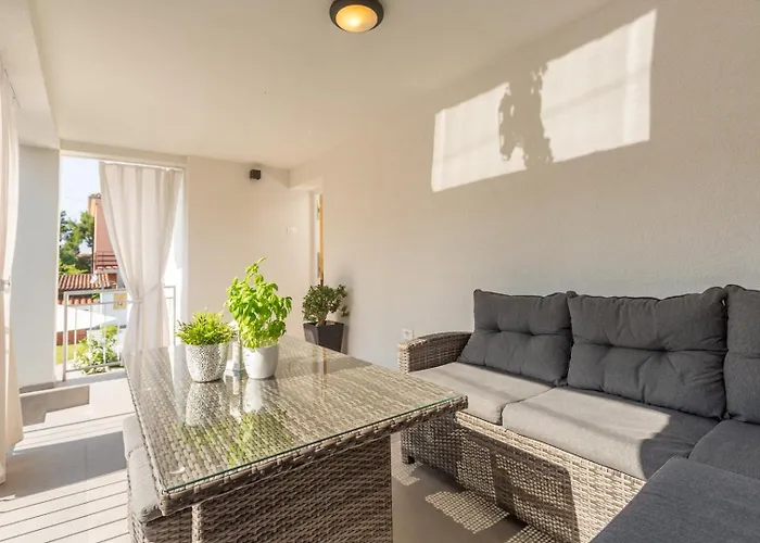 Tatil Evi Casa Fabris With Pool Umag